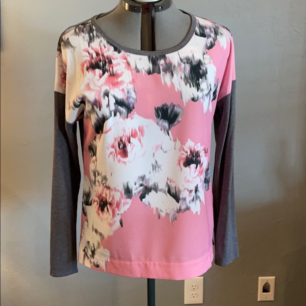 Apt 9 Mixed Media Top Size Medium